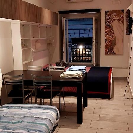 Appartamento Casa Lanzieri Napoli Esterno foto